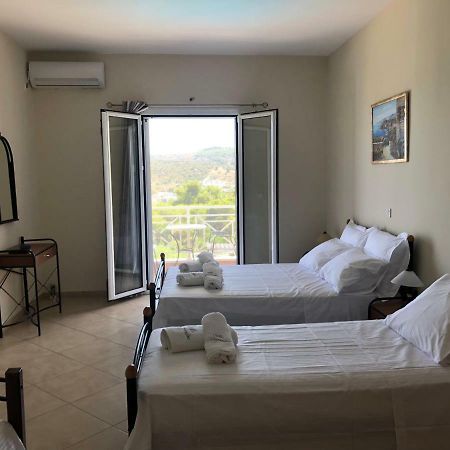 Villa Alexandra Agia Marina  Esterno foto
